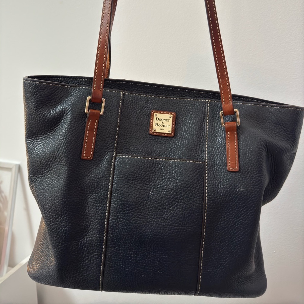 Dooney & Bourke purse red interior